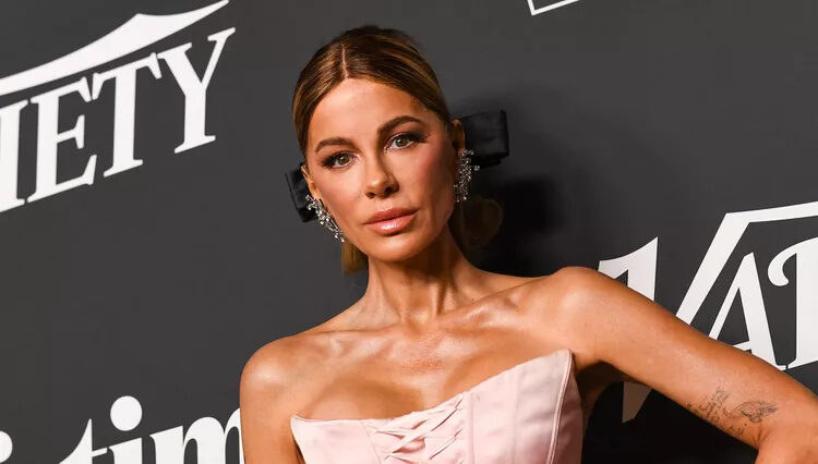 Kate Beckinsale Stuns in Pink at Power of Women Event